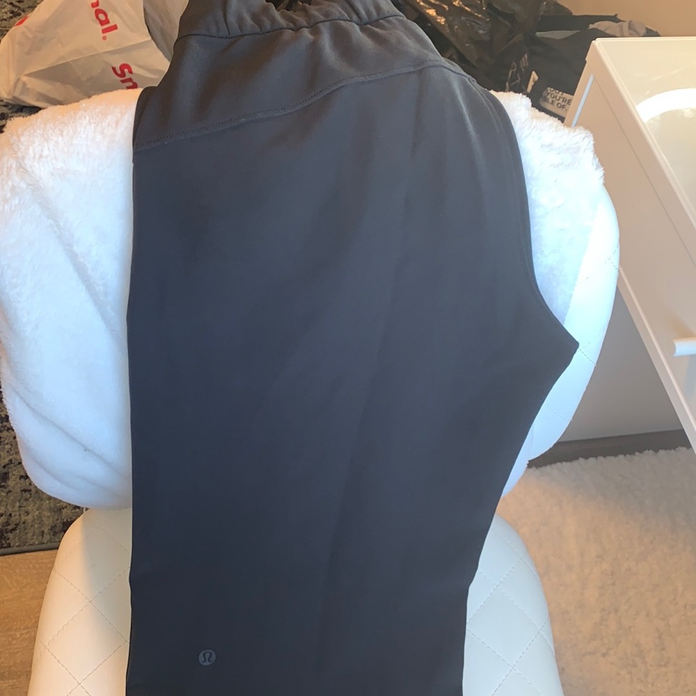 LULULEMON ON THE FLY